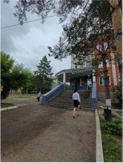 Продажа коммерческого помещения 161,3 м и двух з/у (доли 1/2) в Лесозаводске